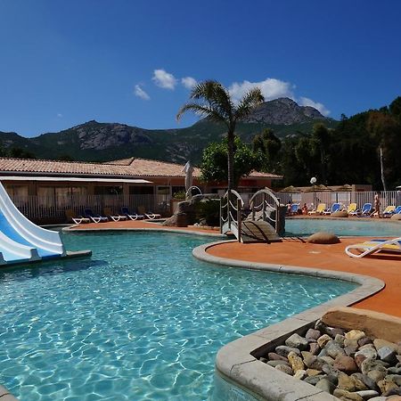 Camping Les Castors Hotell Calvi  Eksteriør bilde